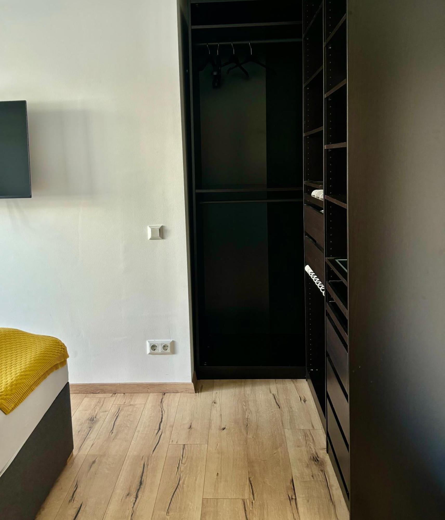 Schoene Wohnung Mit Terrasse Und Parkplatz Velden am Wörthersee Dış mekan fotoğraf